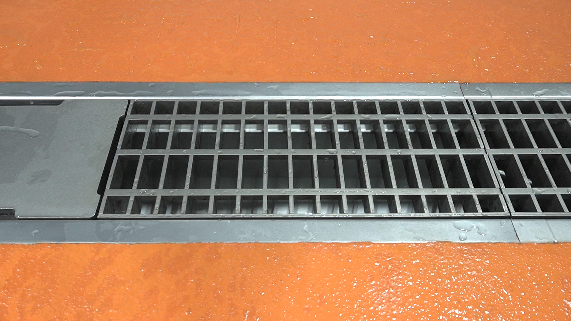 Trench drain top down