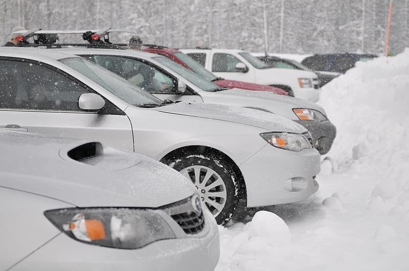 3 problems that can be caused by snow and why